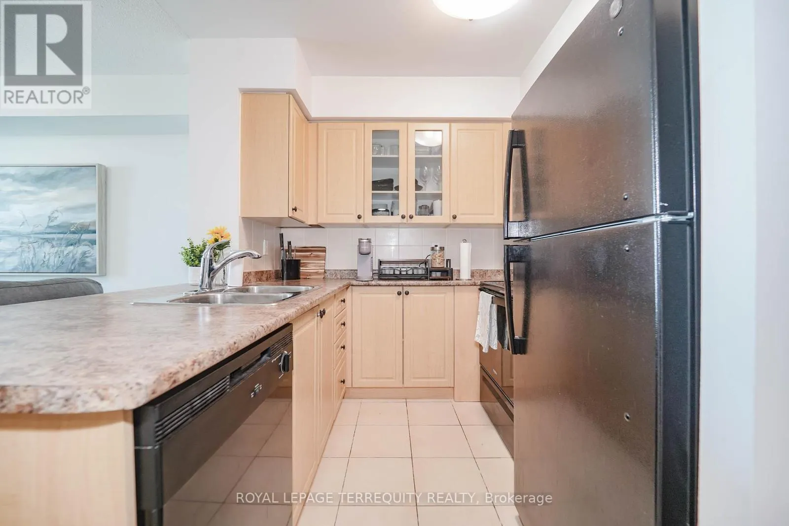 2209 - 235 SHERWAY GARDENS ROAD