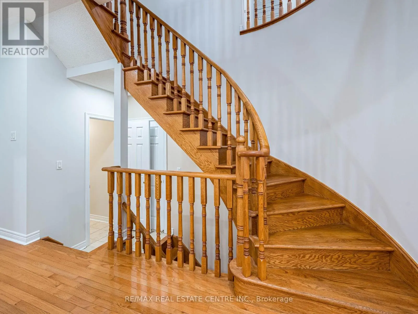 1581 PORTSMOUTH PLACE