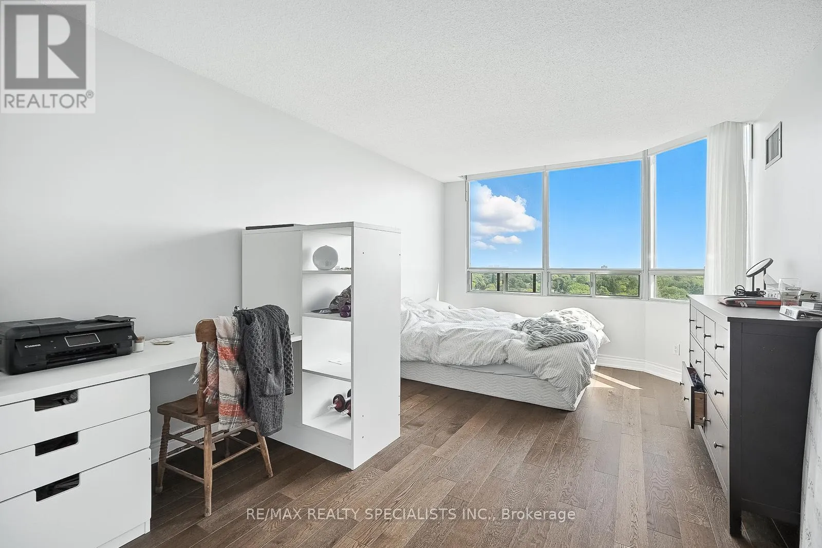 1203 - 310 MILL STREET