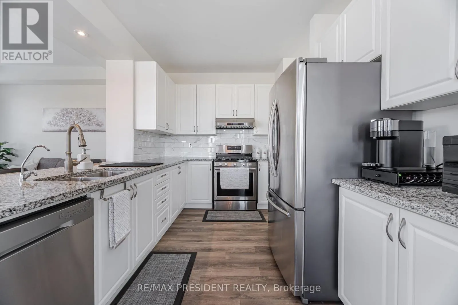 581 EDENBROOK HILL DRIVE