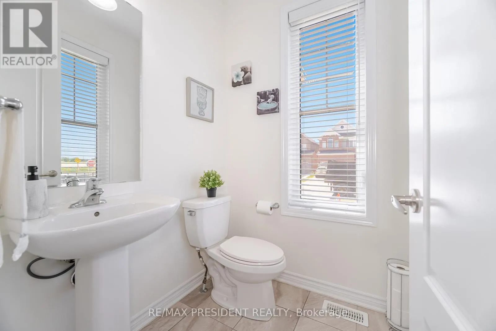 581 EDENBROOK HILL DRIVE