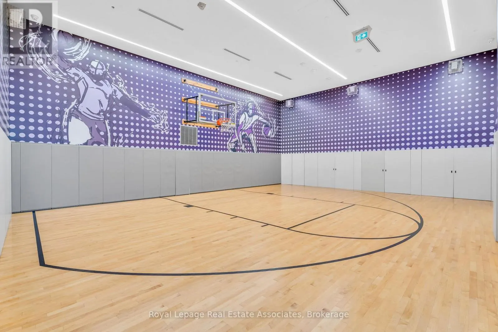 3636 - 5 MABELLE AVENUE