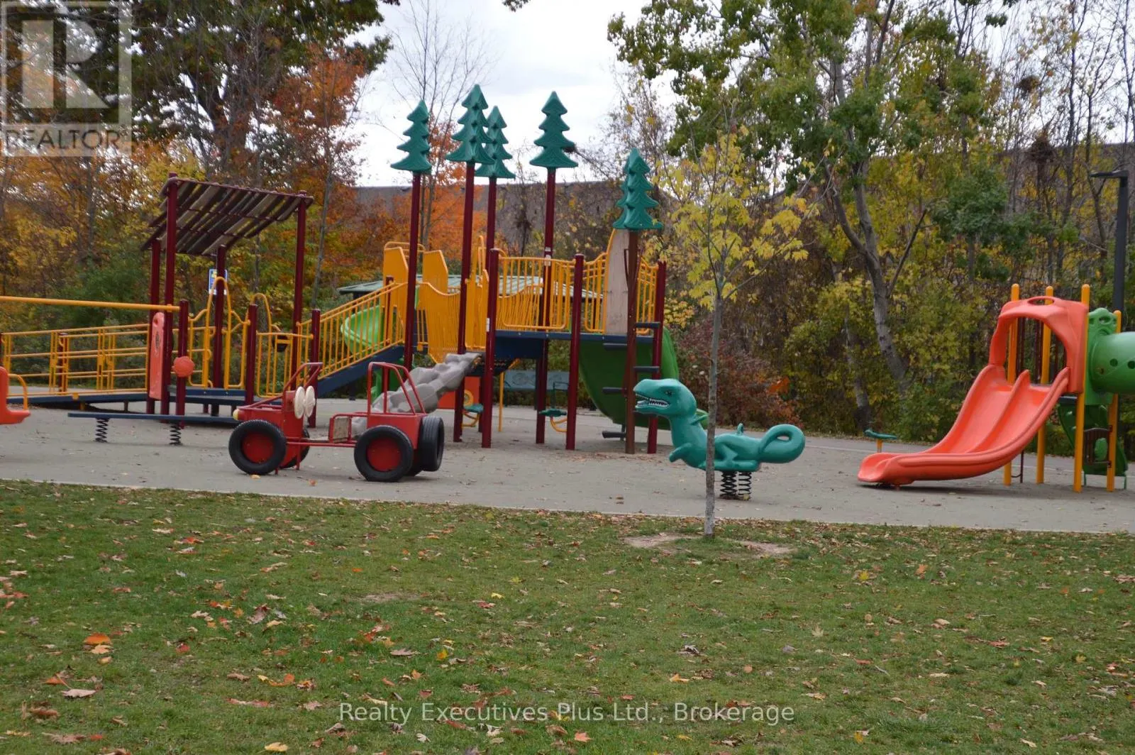 42 - 4200 KILMER DRIVE W, #42