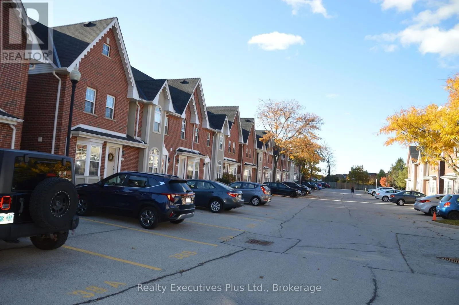 42 - 4200 KILMER DRIVE W, #42