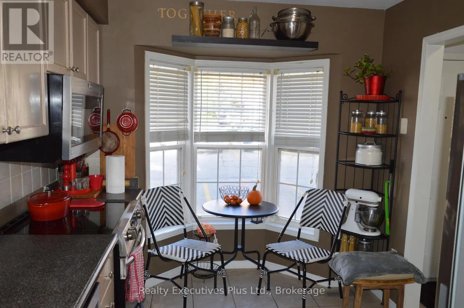 42 - 4200 KILMER DRIVE W, #42