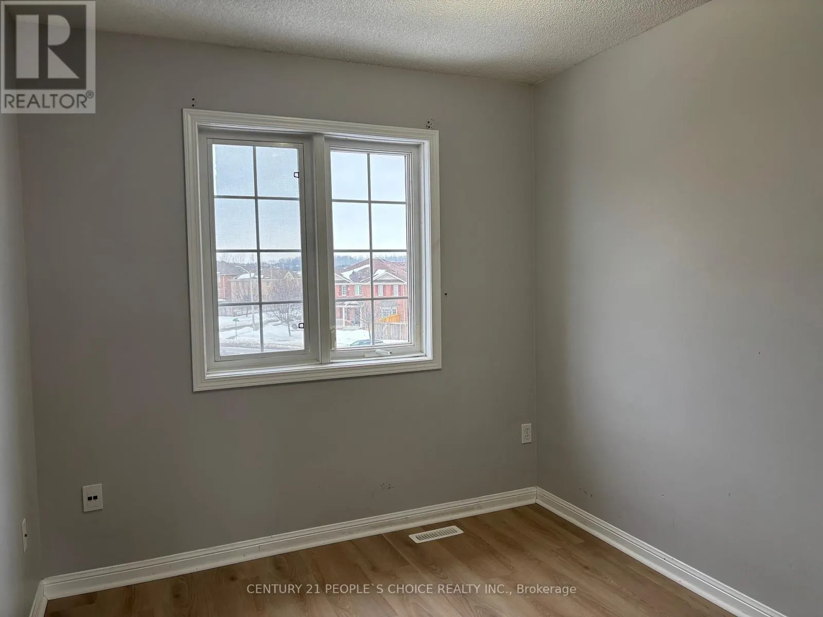 9 - 250 RICHVALE DRIVE S