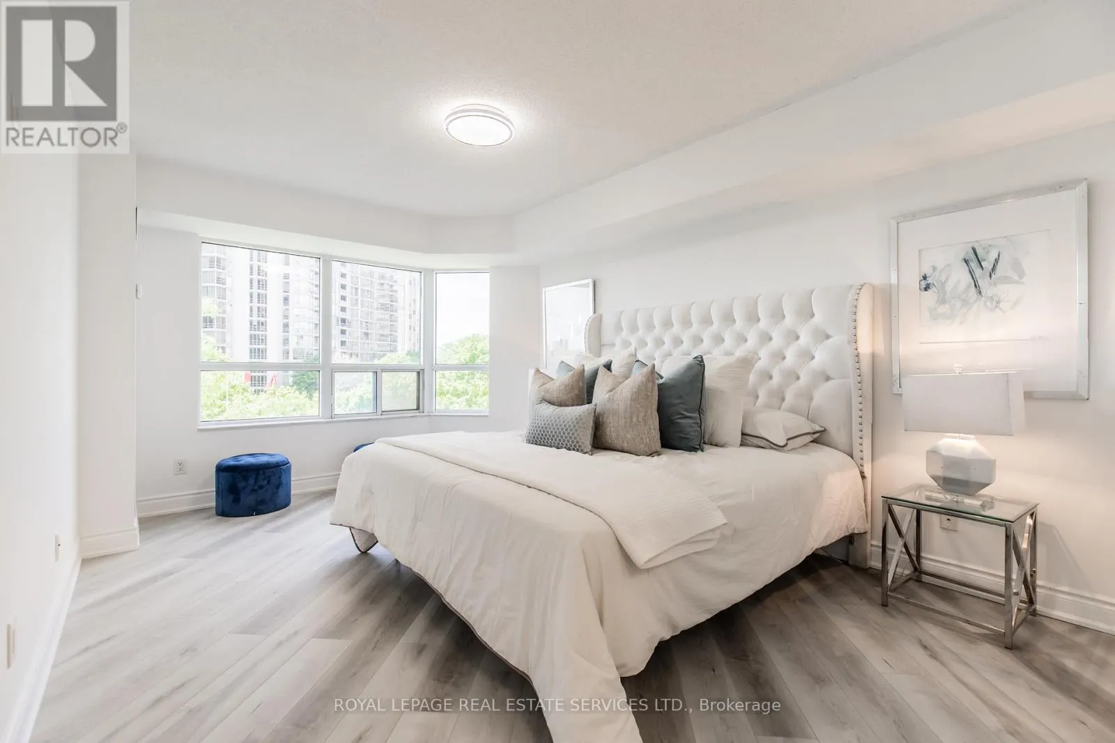 418 - 25 KINGSBRIDGE GARDEN CIRCLE