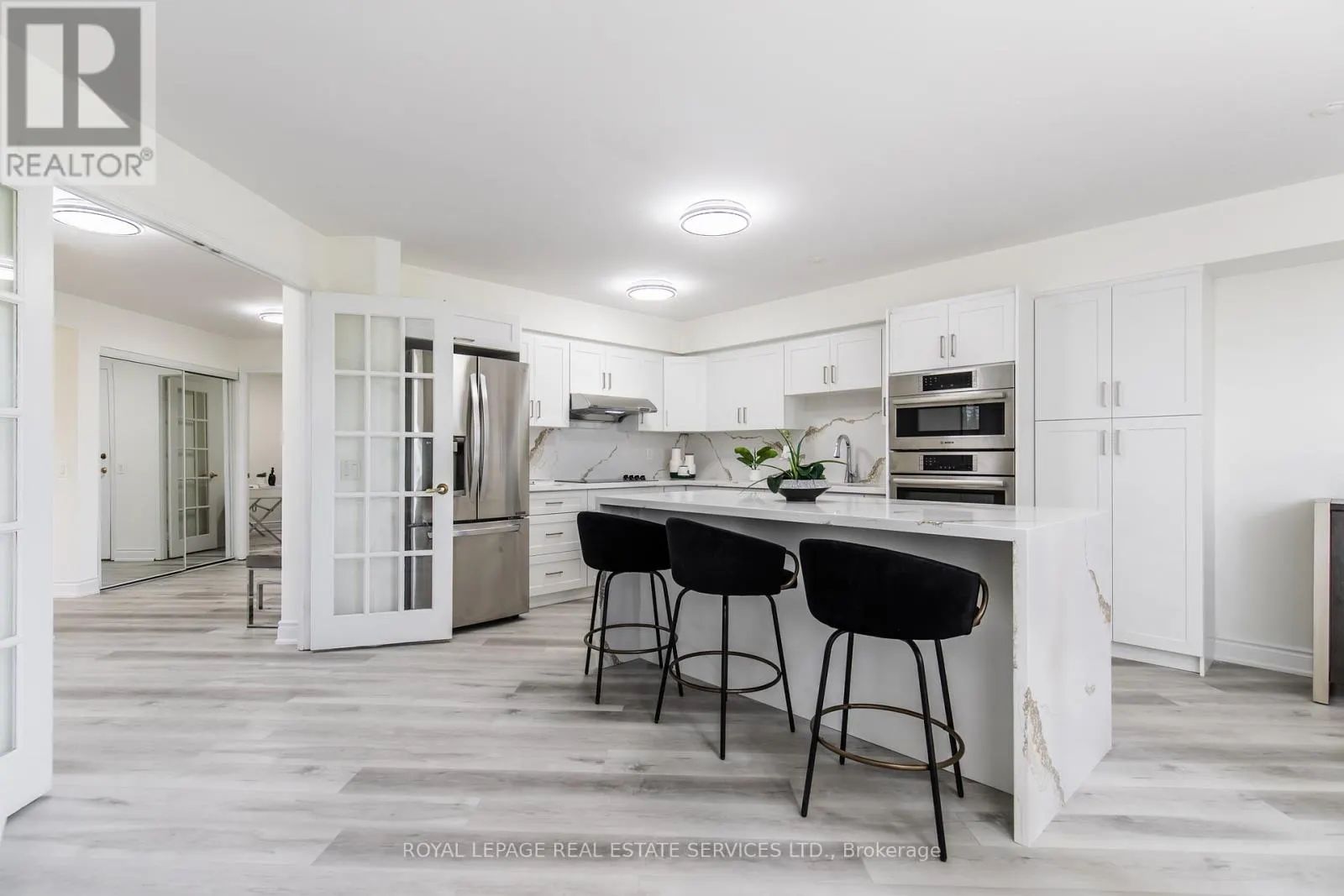 418 - 25 KINGSBRIDGE GARDEN CIRCLE