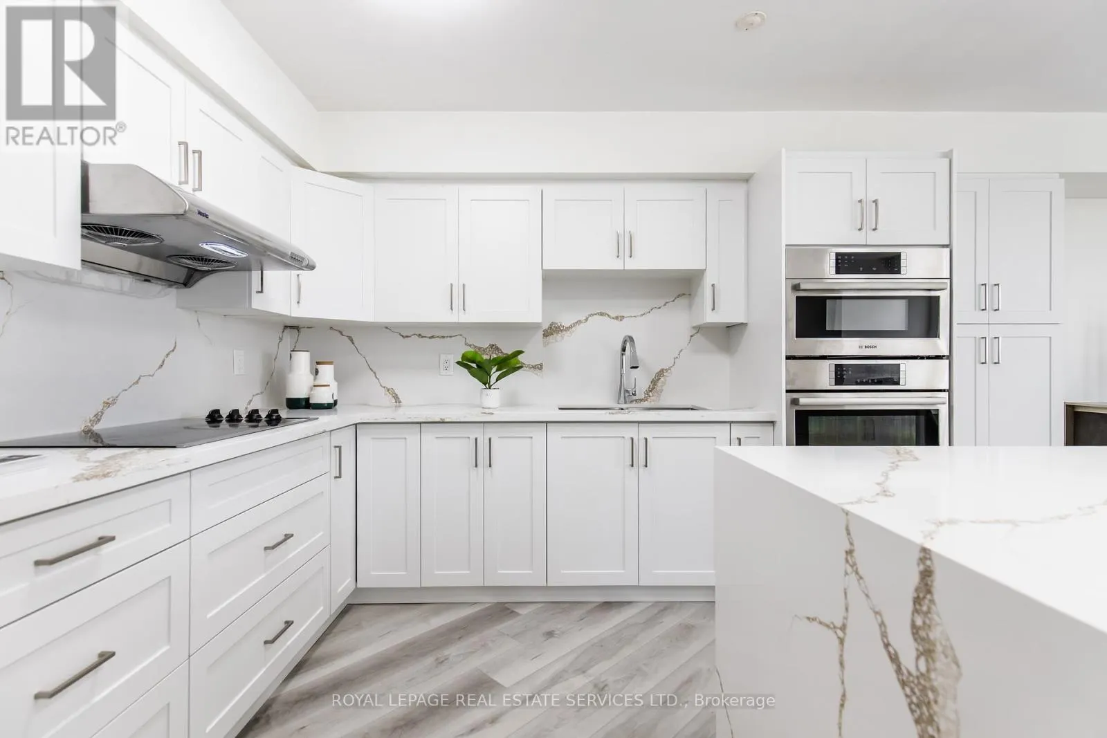 418 - 25 KINGSBRIDGE GARDEN CIRCLE