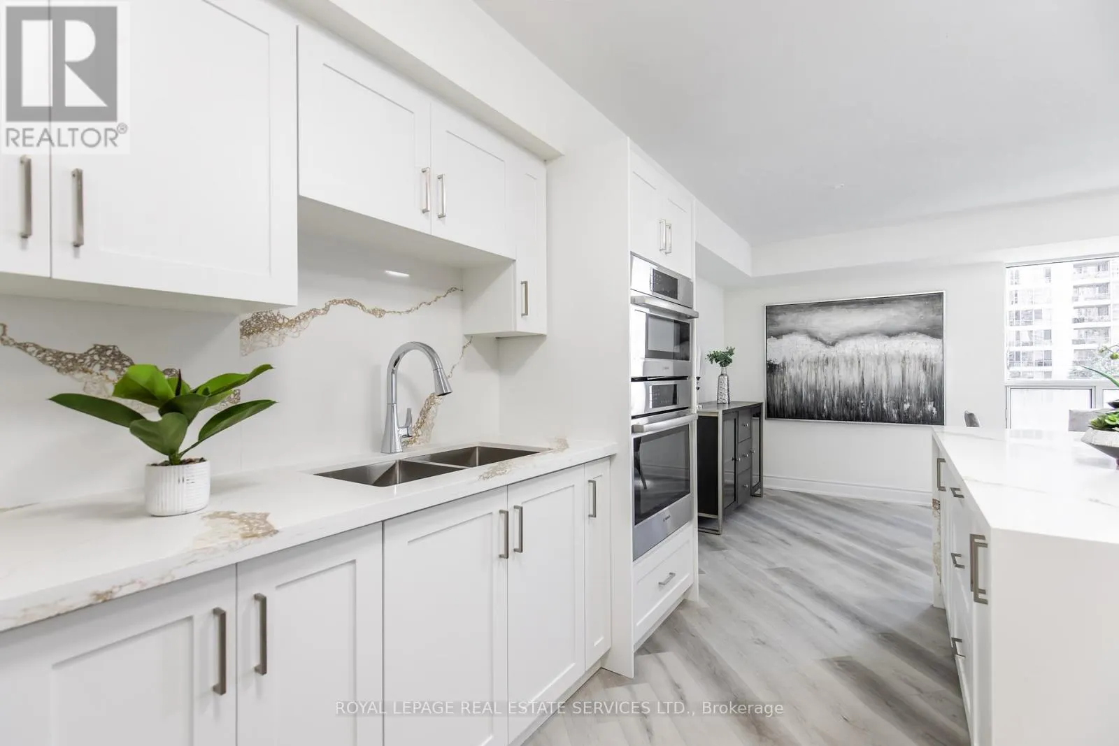 418 - 25 KINGSBRIDGE GARDEN CIRCLE