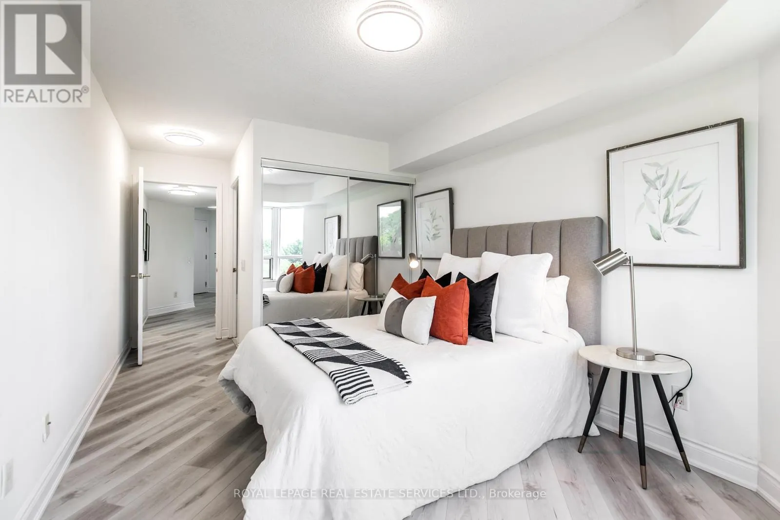 418 - 25 KINGSBRIDGE GARDEN CIRCLE