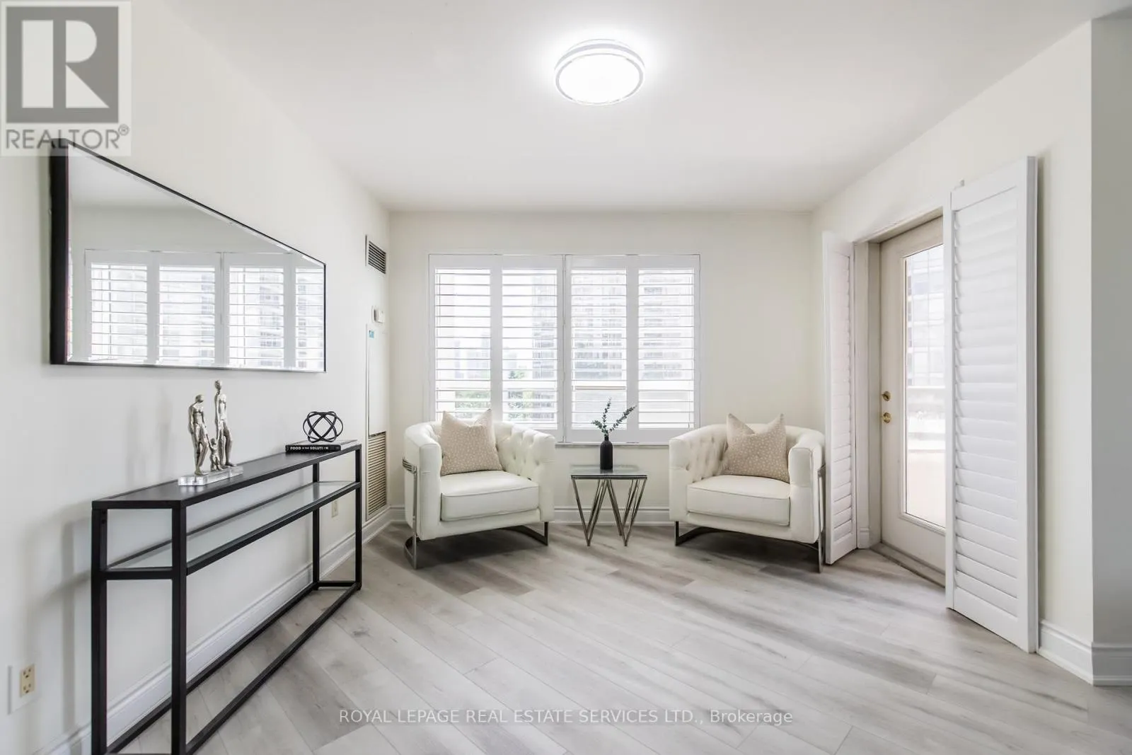 418 - 25 KINGSBRIDGE GARDEN CIRCLE