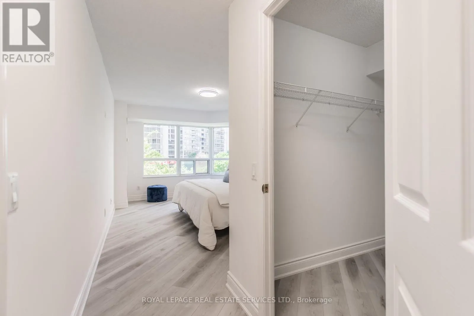 418 - 25 KINGSBRIDGE GARDEN CIRCLE