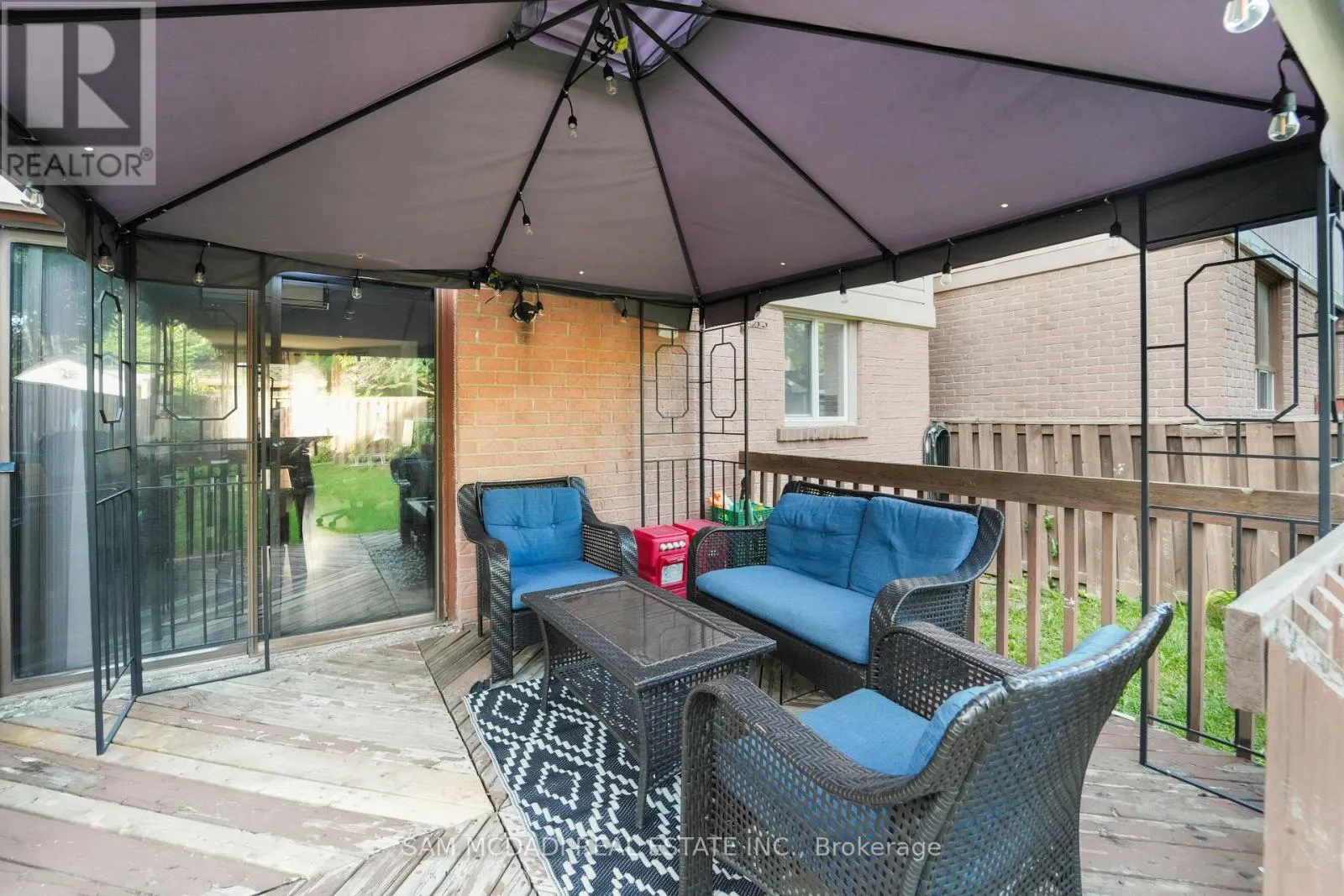 7262 CORRINE CRESCENT