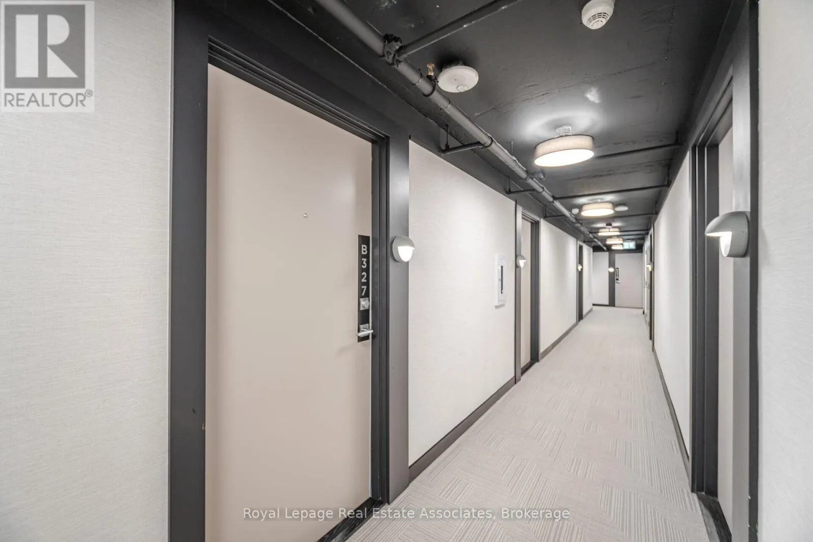 B327 - 1119 COOKE BOULEVARD