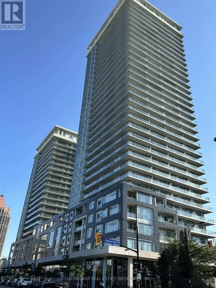 2104 - 360 SQUARE ONE DRIVE