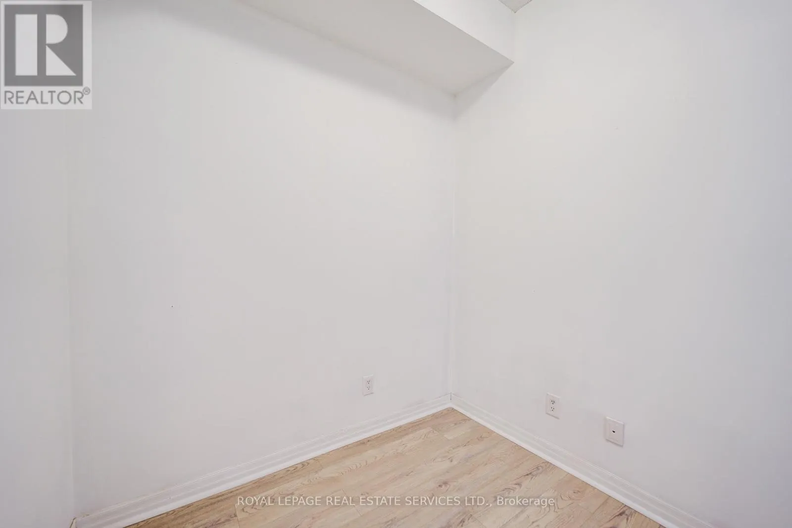 2708 - 3515 KARIYA DRIVE