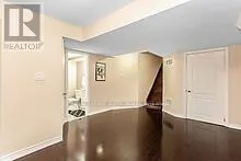 36 VALLEYRIDGE CRESCENT