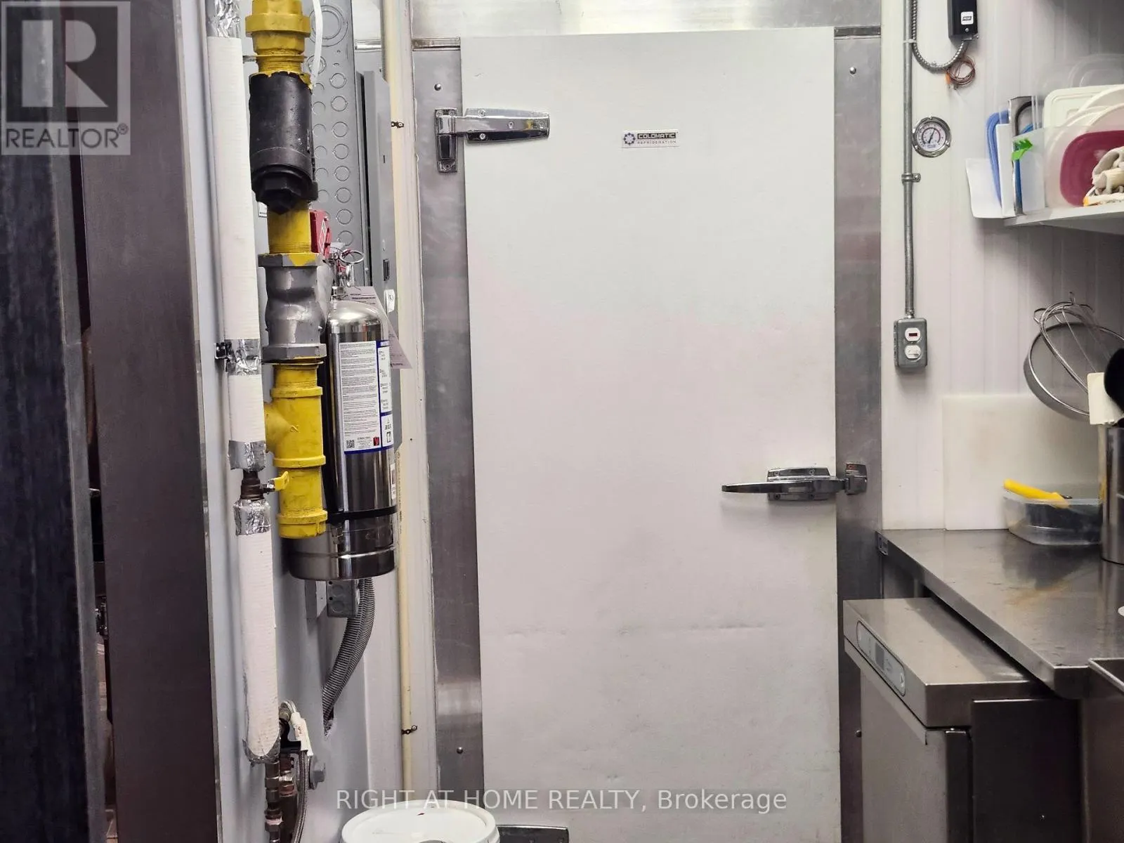 80 - 105 THE POND ROAD