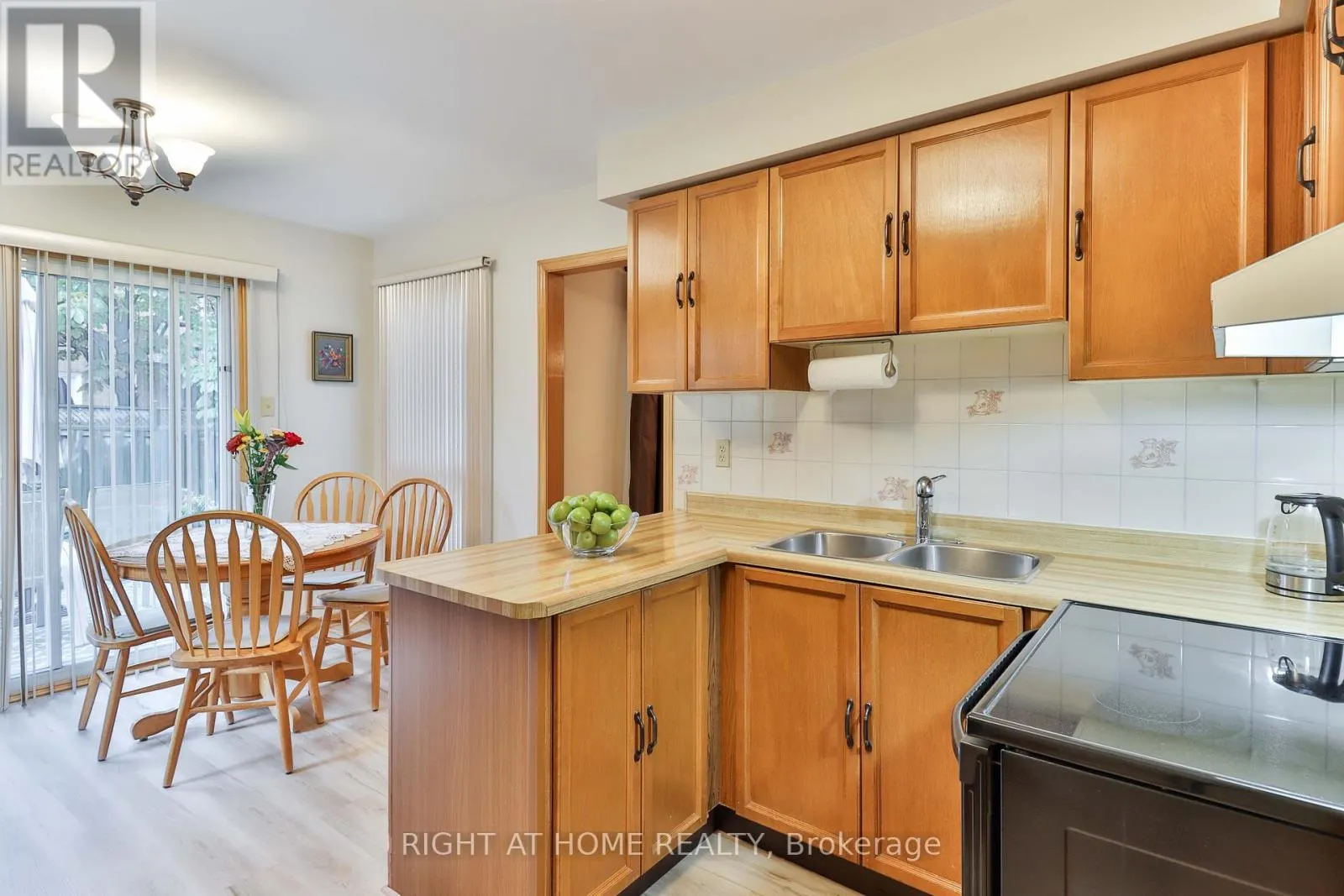 1433 BOUGH BEECHES BOULEVARD