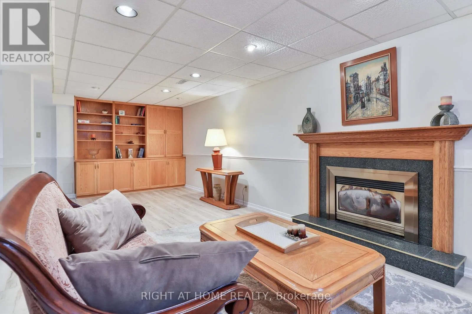 1433 BOUGH BEECHES BOULEVARD