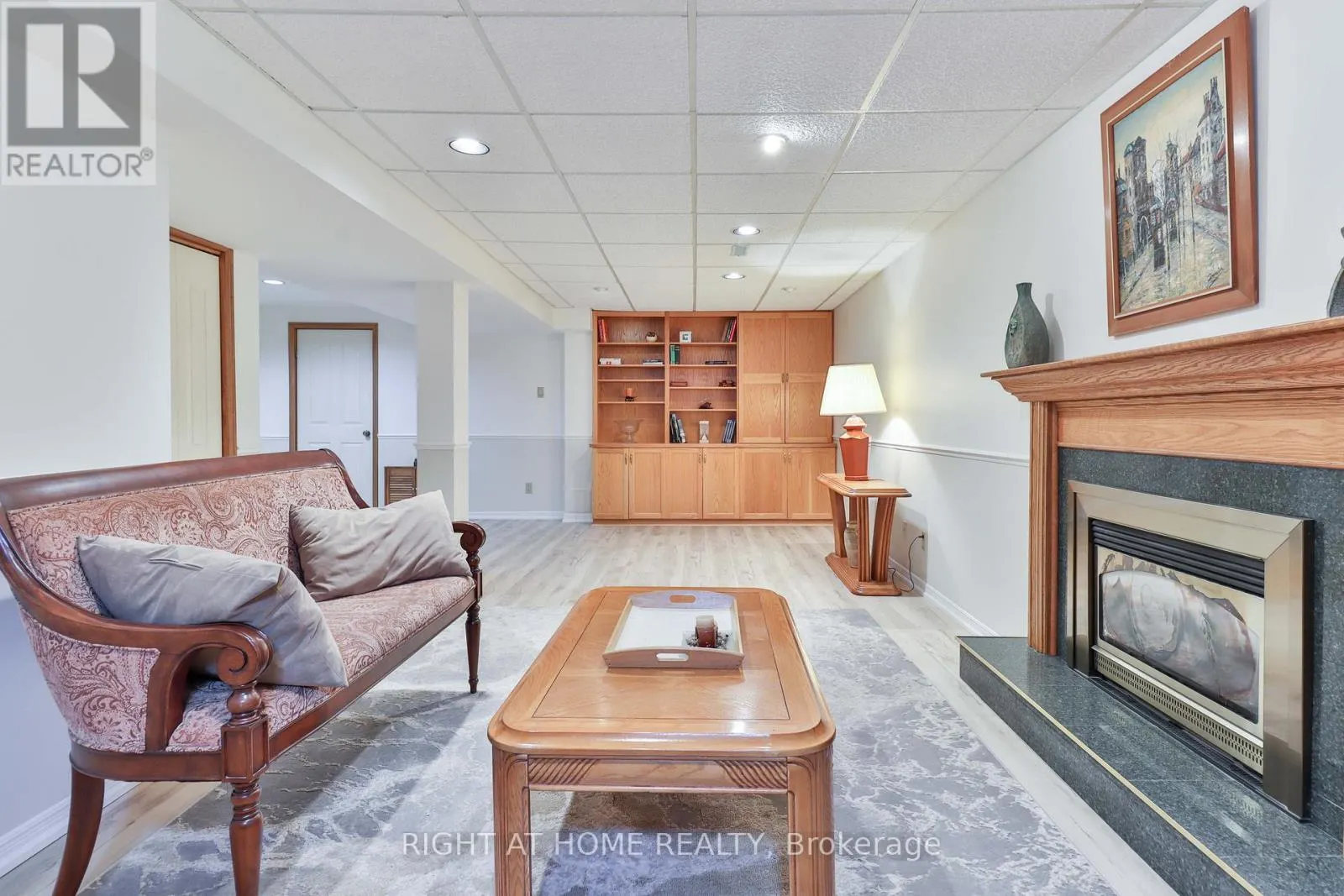 1433 BOUGH BEECHES BOULEVARD