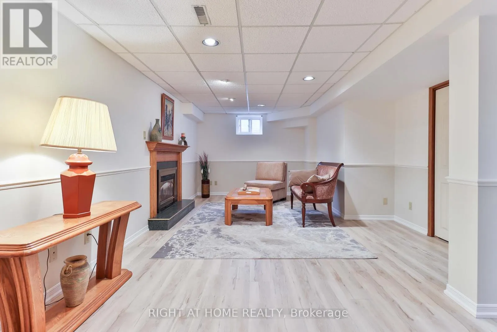 1433 BOUGH BEECHES BOULEVARD