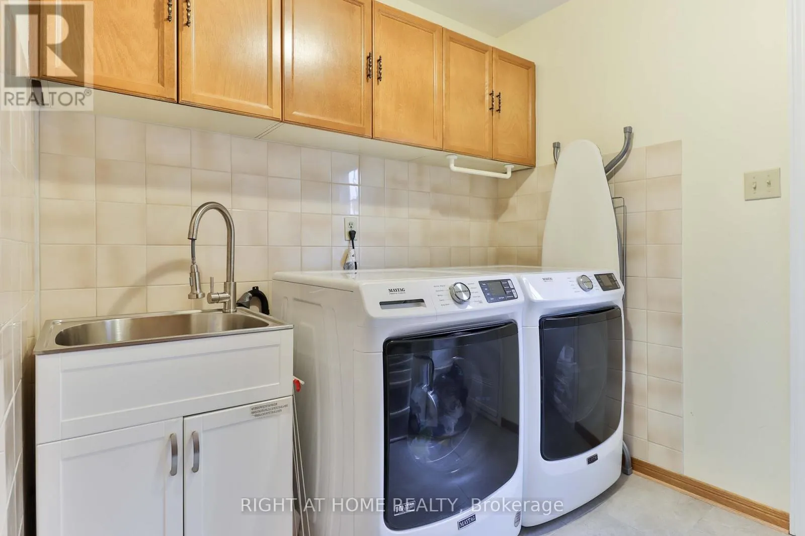 1433 BOUGH BEECHES BOULEVARD