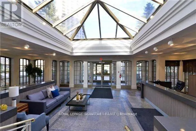 105 - 55 KINGSBRIDGE GARDEN CIRCLE