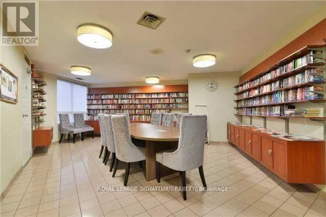 105 - 55 KINGSBRIDGE GARDEN CIRCLE