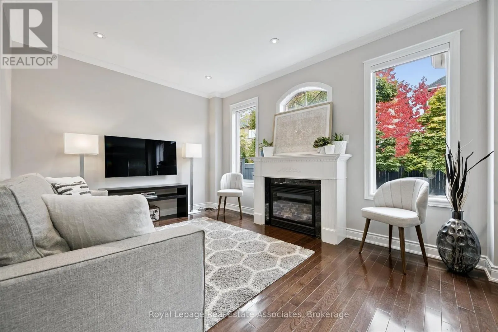 3335 WHILABOUT TERRACE