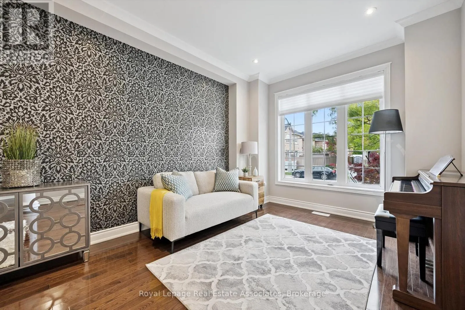 3335 WHILABOUT TERRACE