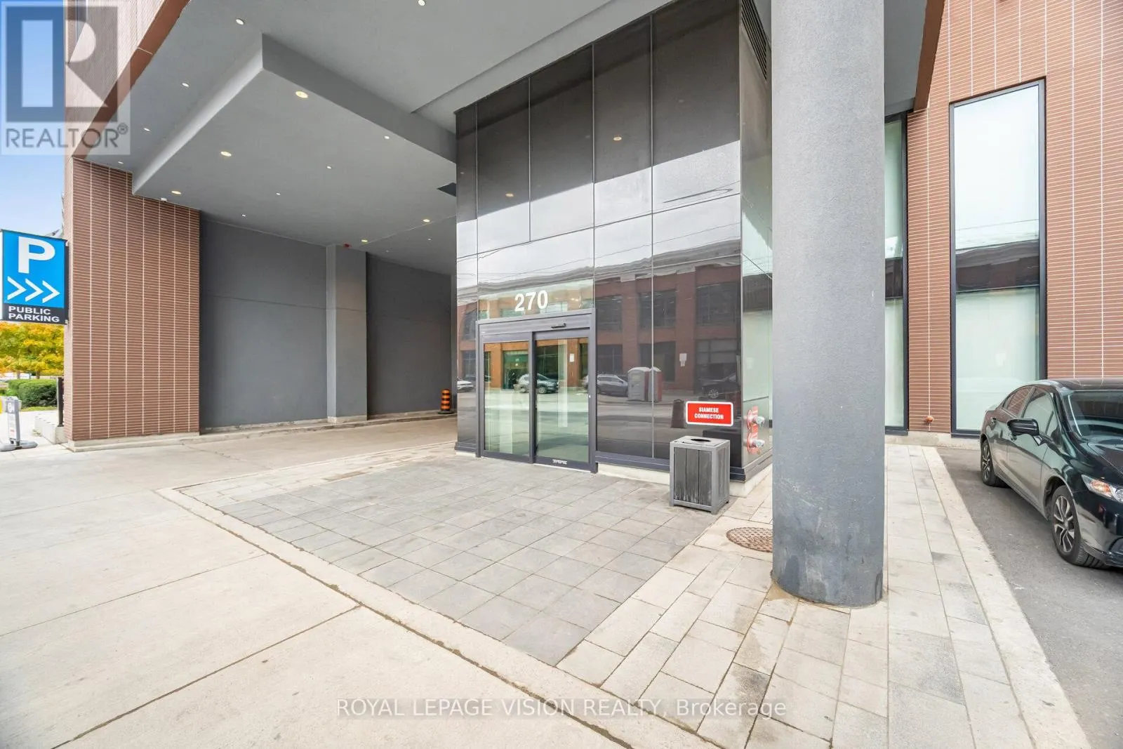 803 - 270 DUFFERIN STREET