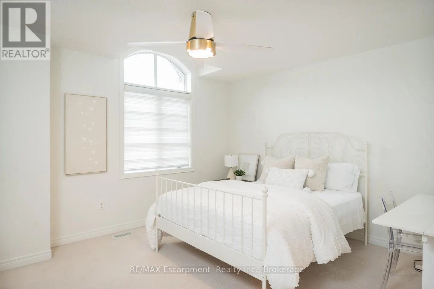 2334 WUTHERING HEIGHTS WAY