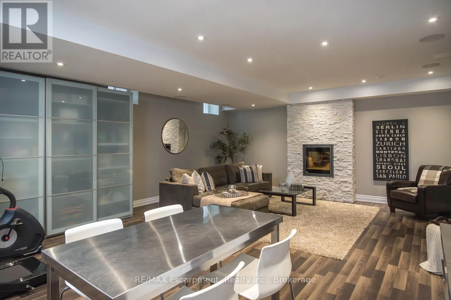 2334 WUTHERING HEIGHTS WAY