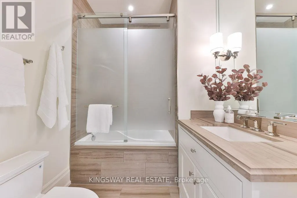 203 - 300 RANDALL STREET