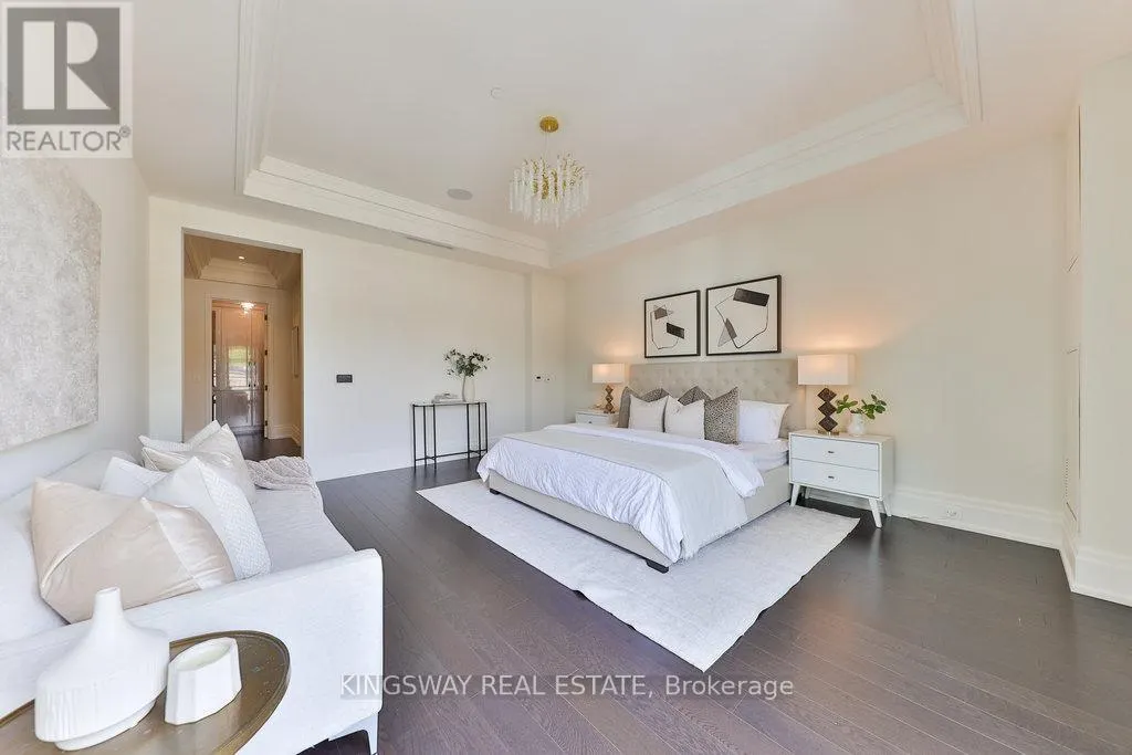 203 - 300 RANDALL STREET