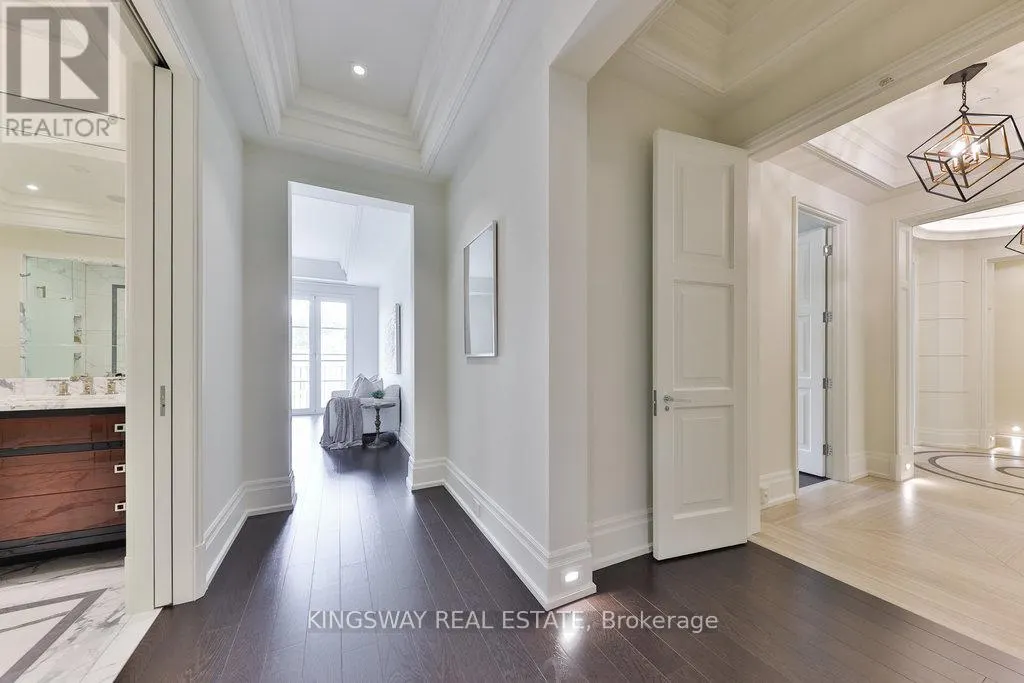 203 - 300 RANDALL STREET