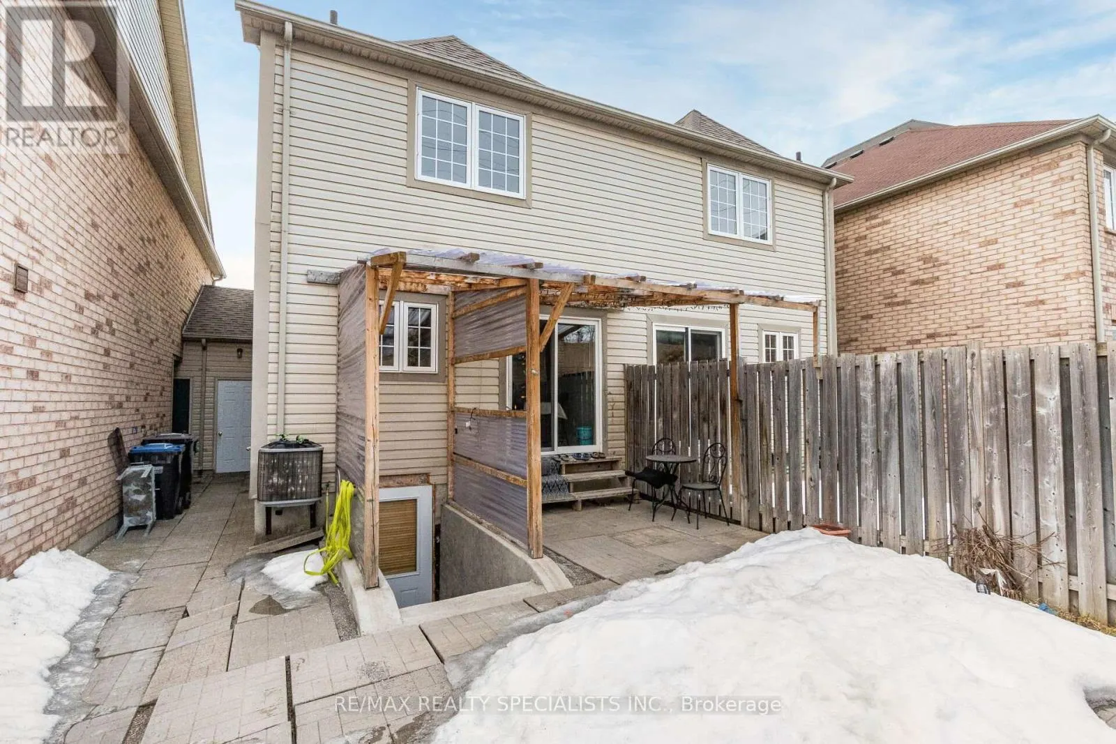 73 ZIA DODDA CRESCENT