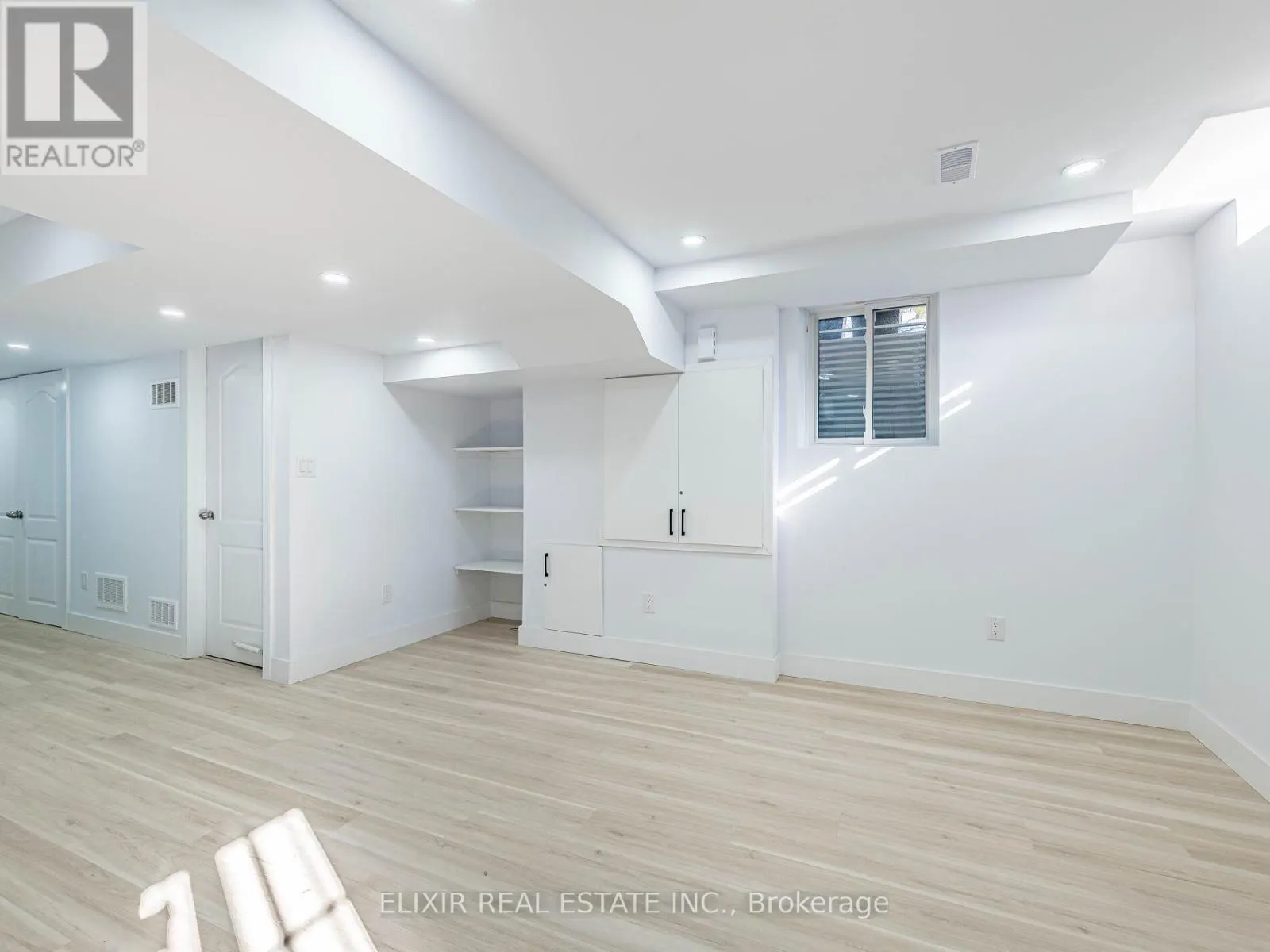 BSMT - 20 PENN DRIVE