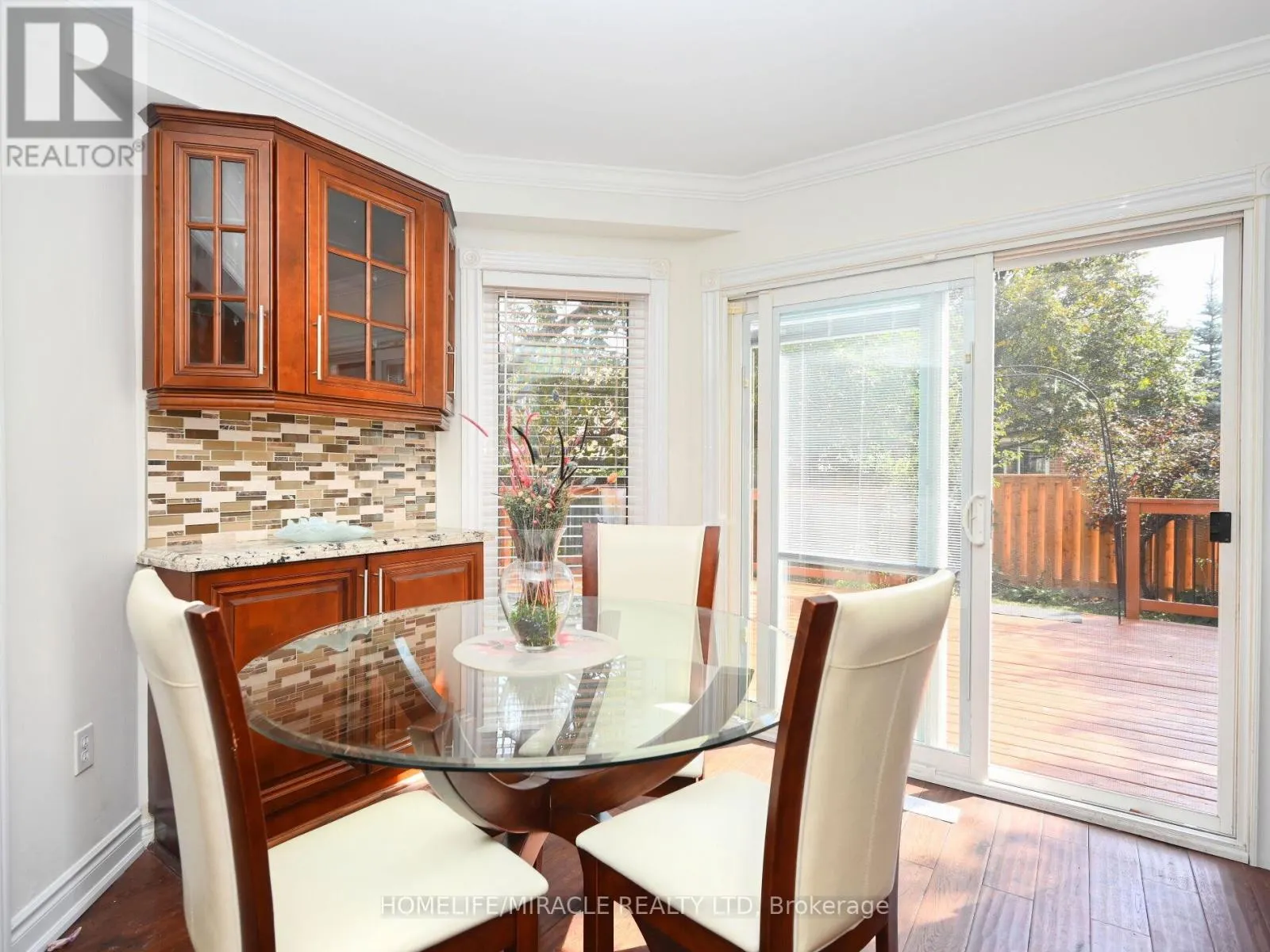 1184 WINDSOR HILL BOULEVARD