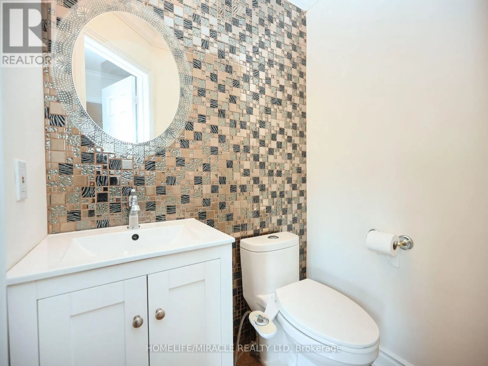 1184 WINDSOR HILL BOULEVARD