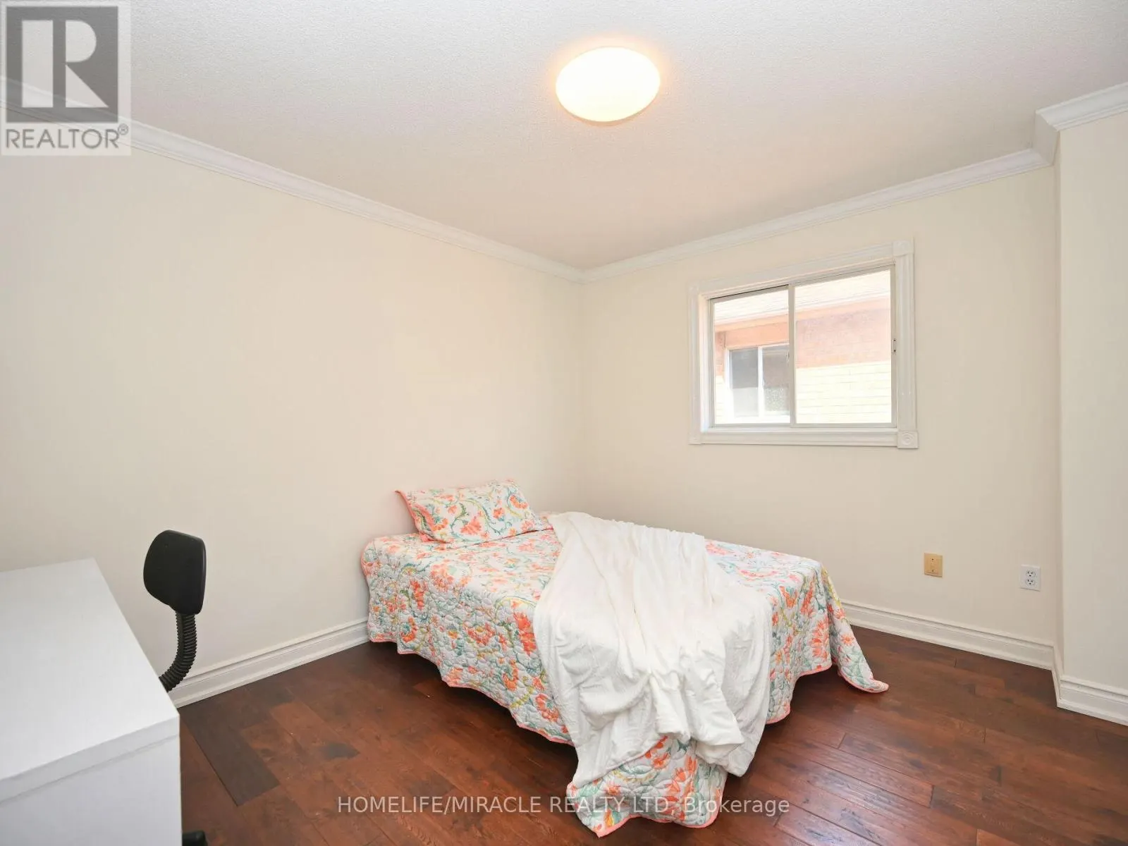 1184 WINDSOR HILL BOULEVARD