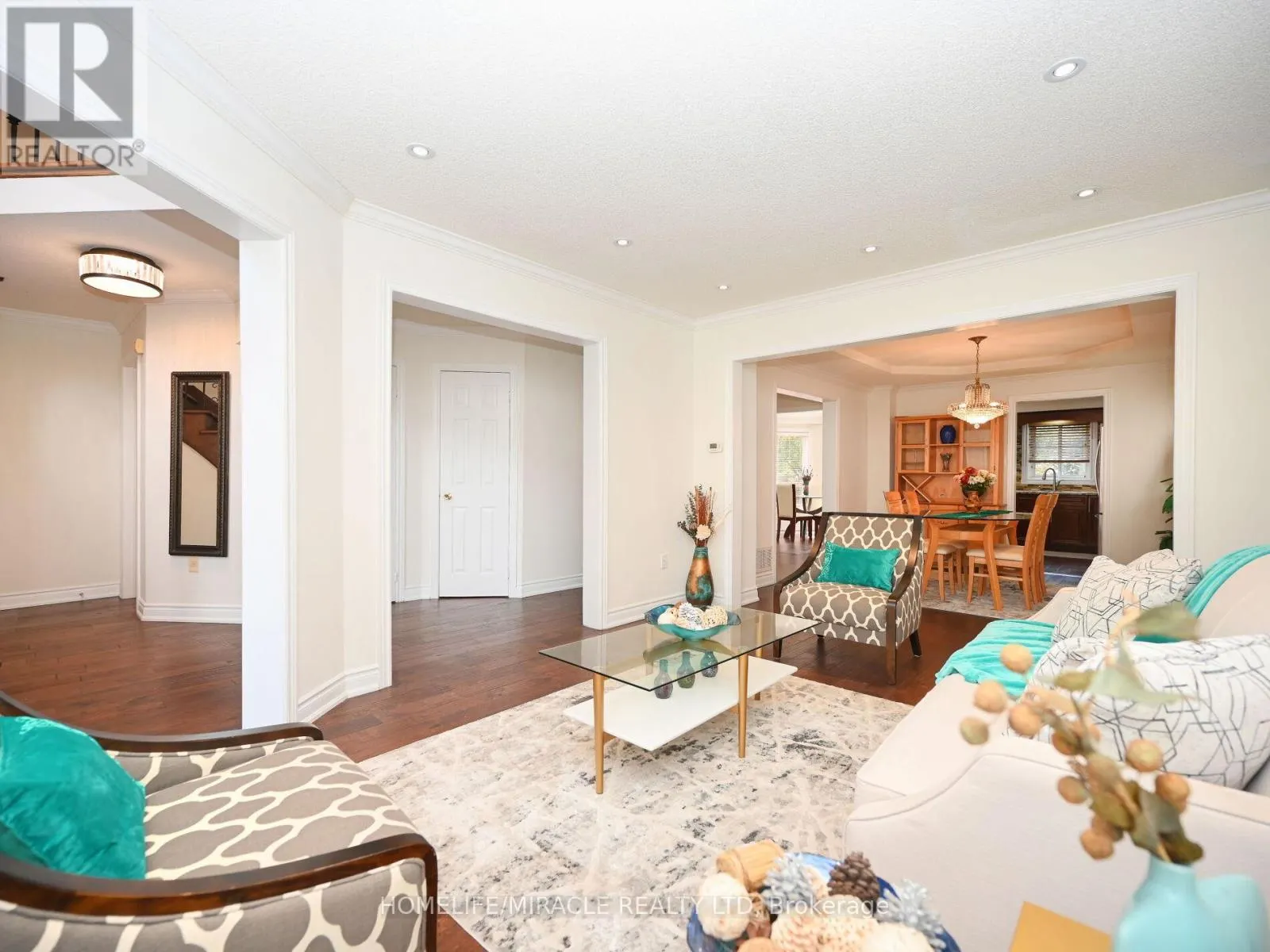 1184 WINDSOR HILL BOULEVARD