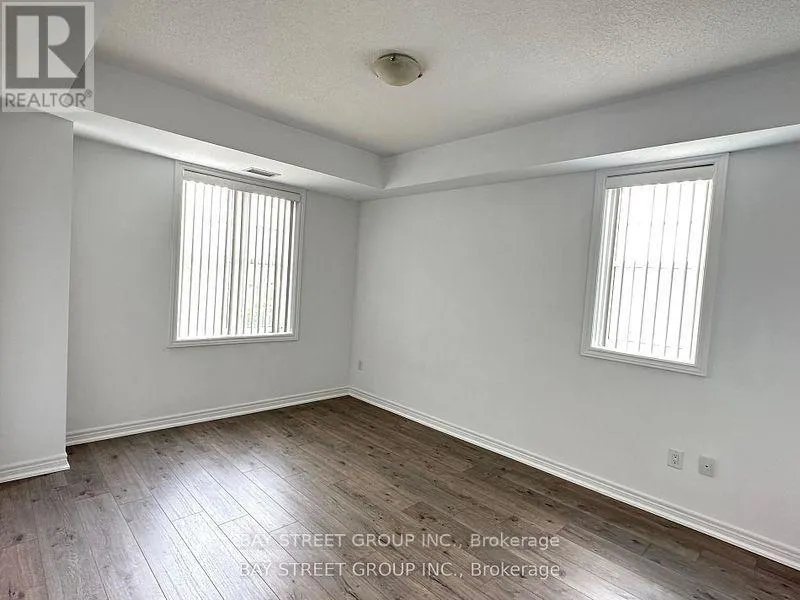 305 - 2333 SAWGRASS DRIVE