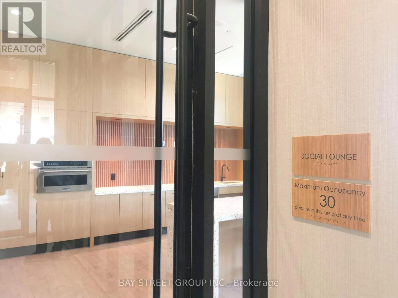 324 - 20 ALL NATIONS DRIVE