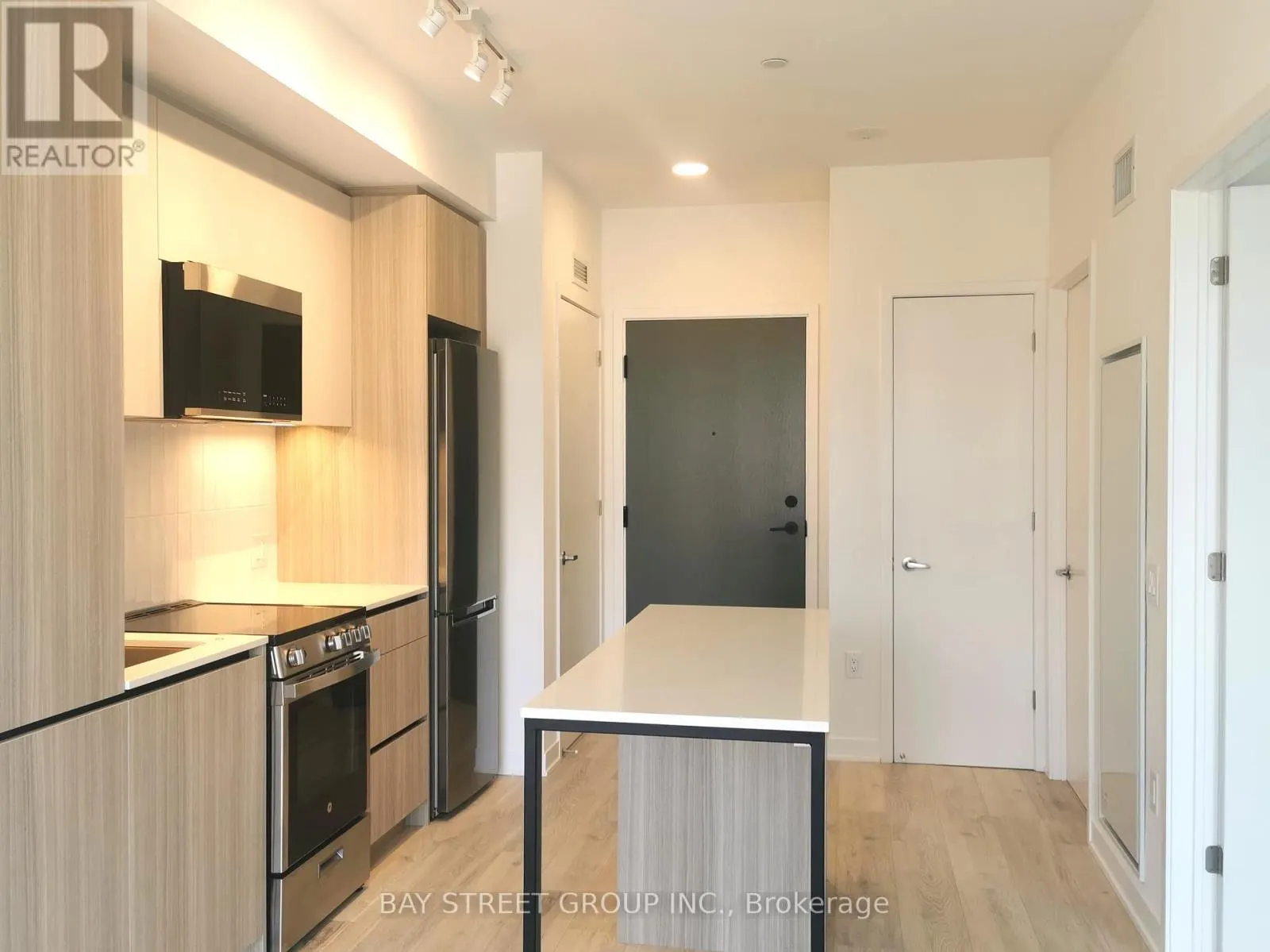 324 - 20 ALL NATIONS DRIVE