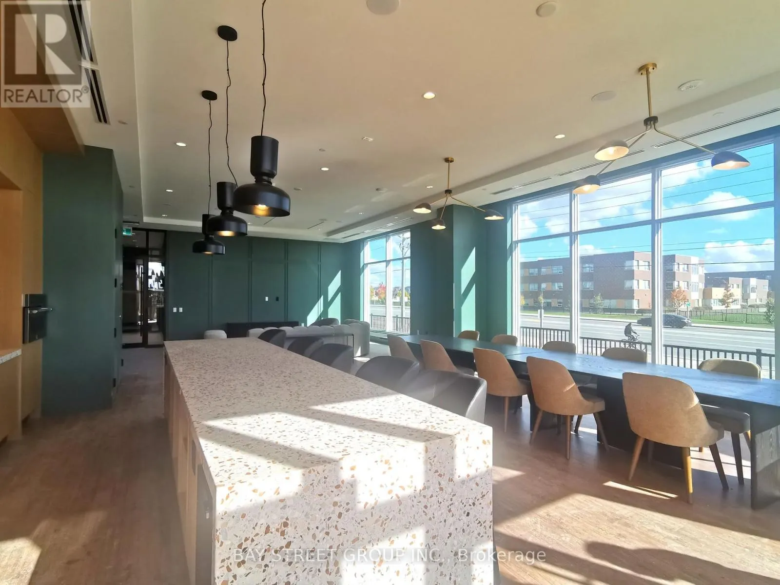 324 - 20 ALL NATIONS DRIVE