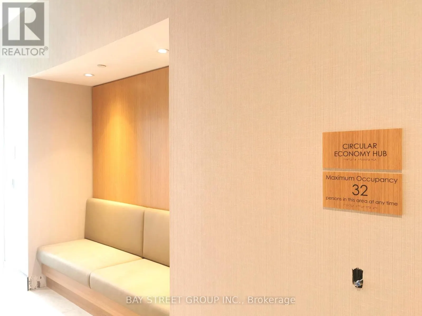 324 - 20 ALL NATIONS DRIVE