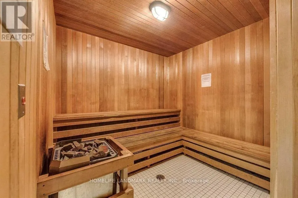 802 - 55 EGLINTON AVENUE W